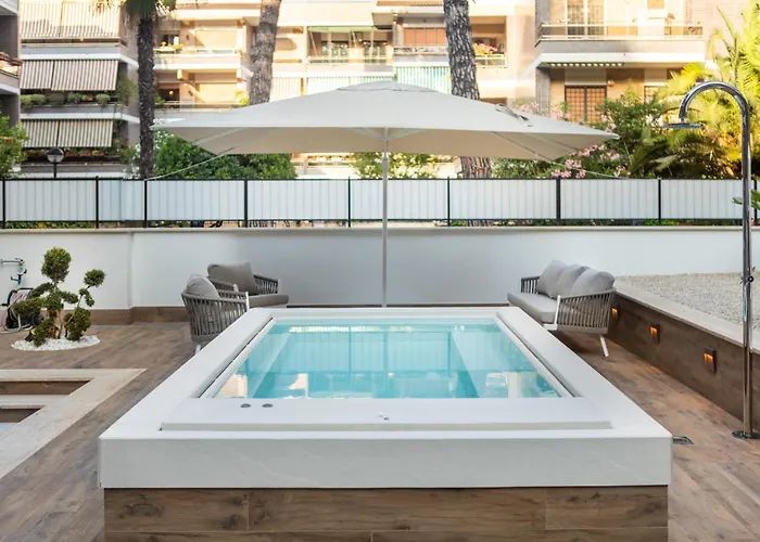 Pool & Deluxe Apartment *